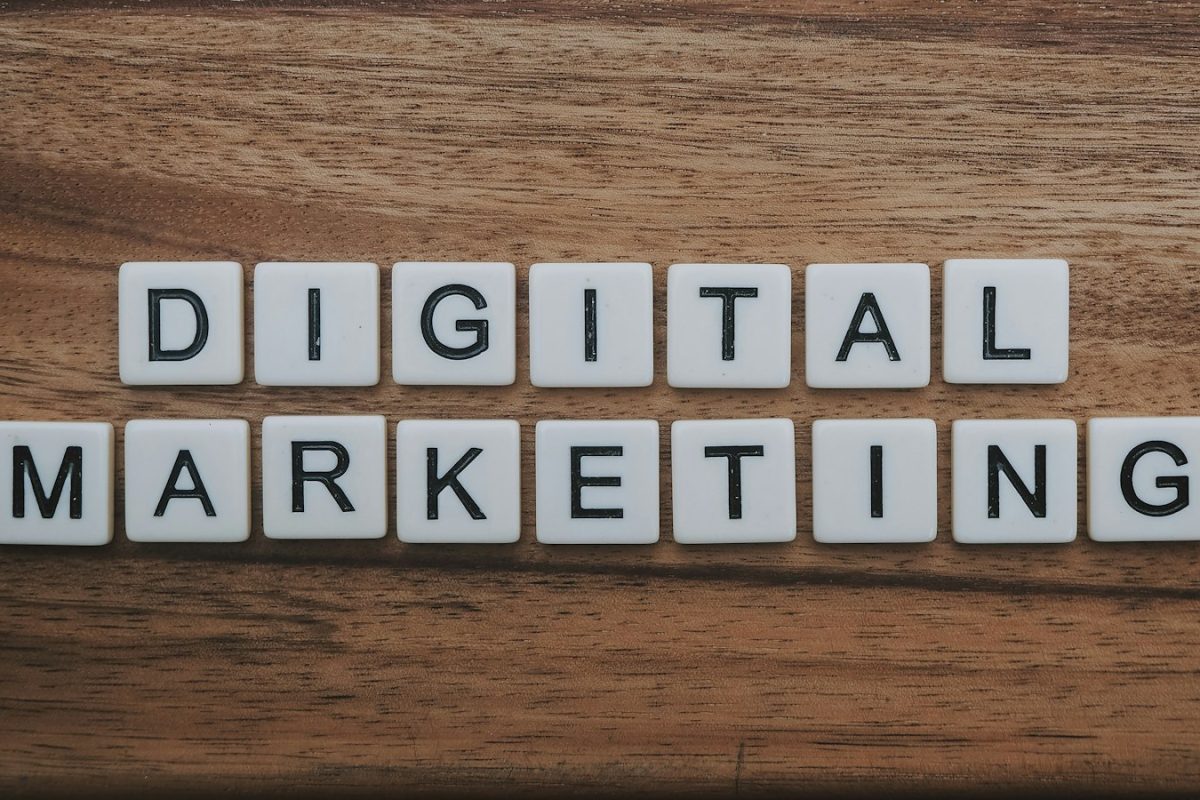 Carrières en marketing digital : salaires, compétences et défis à relever
